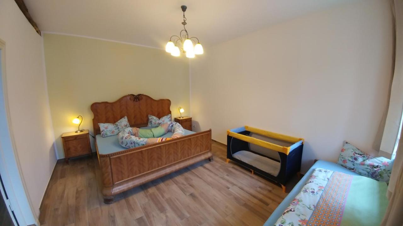 Mirabellenhof - Kleine Ferienwohnung Mit Altstadtblick Biesenthal المظهر الخارجي الصورة